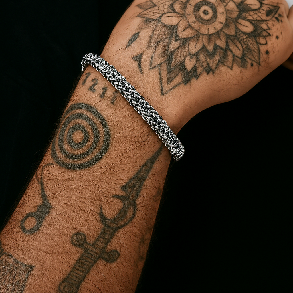 Set Collar y Brazalete THORNED LINK