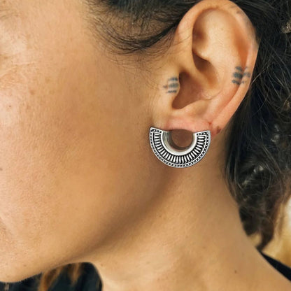 Set Saddle Lobe ANCESTRAL