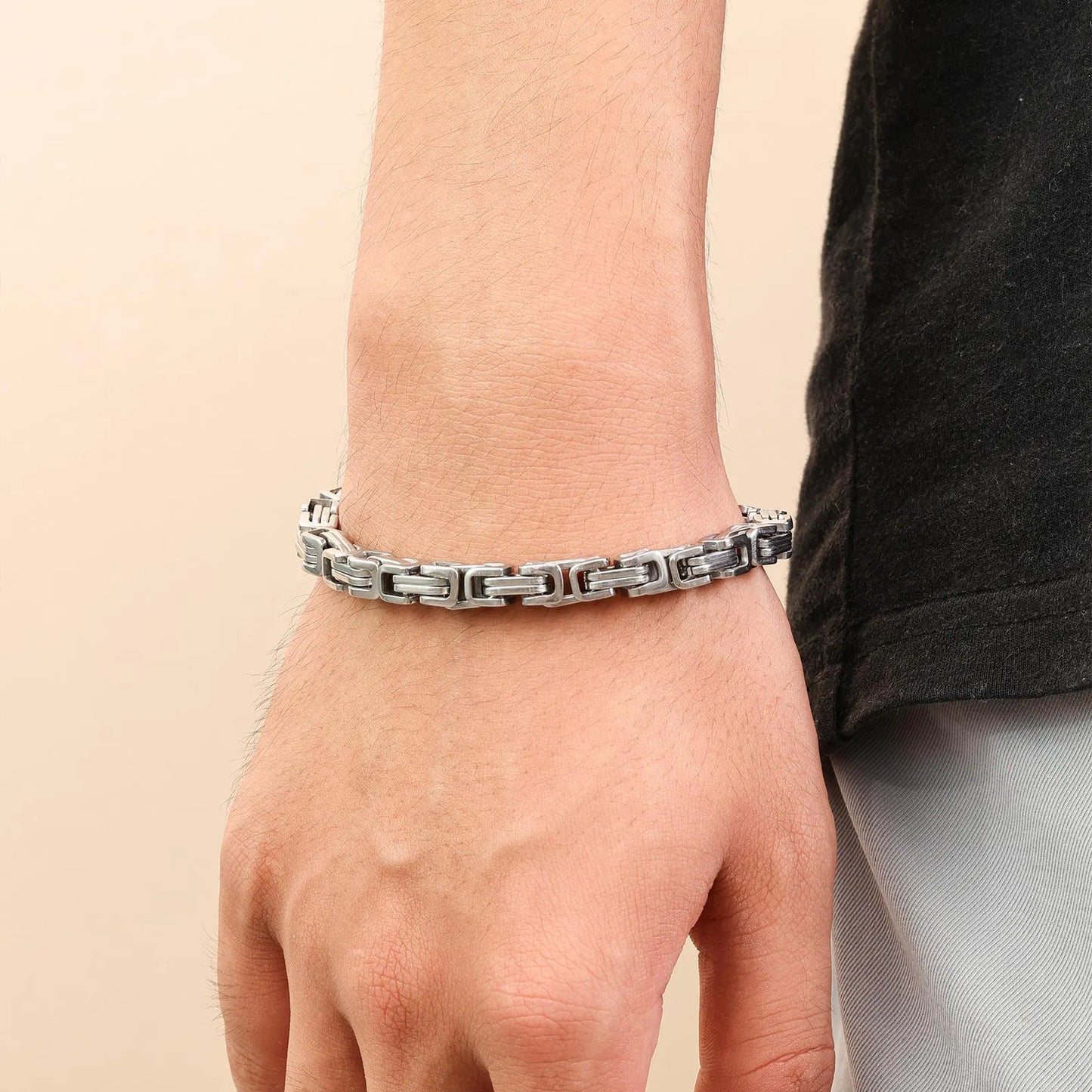 Set Collar y Brazalete GRAVITE