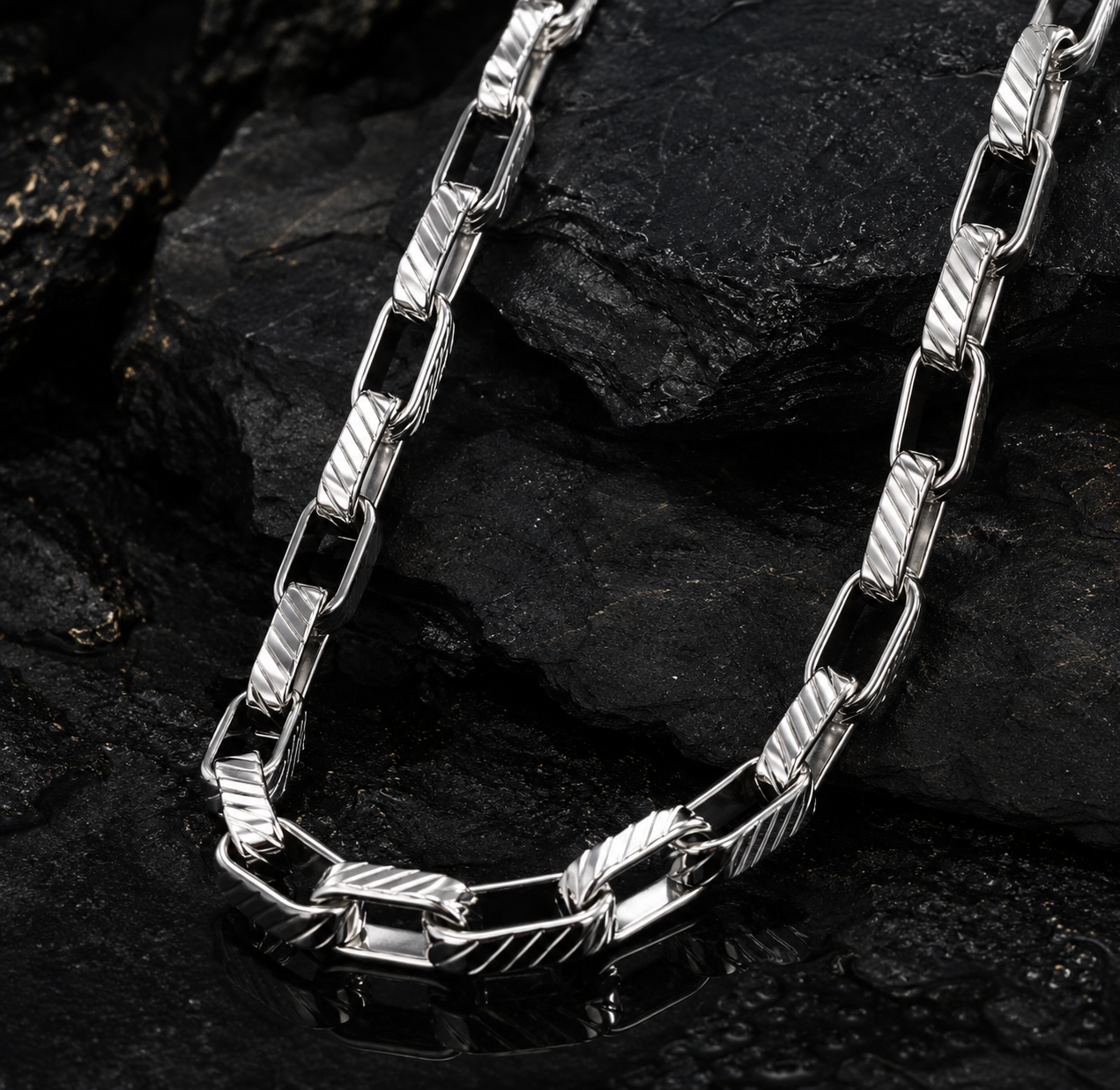 Set de Collar y Brazalete DOMINUM