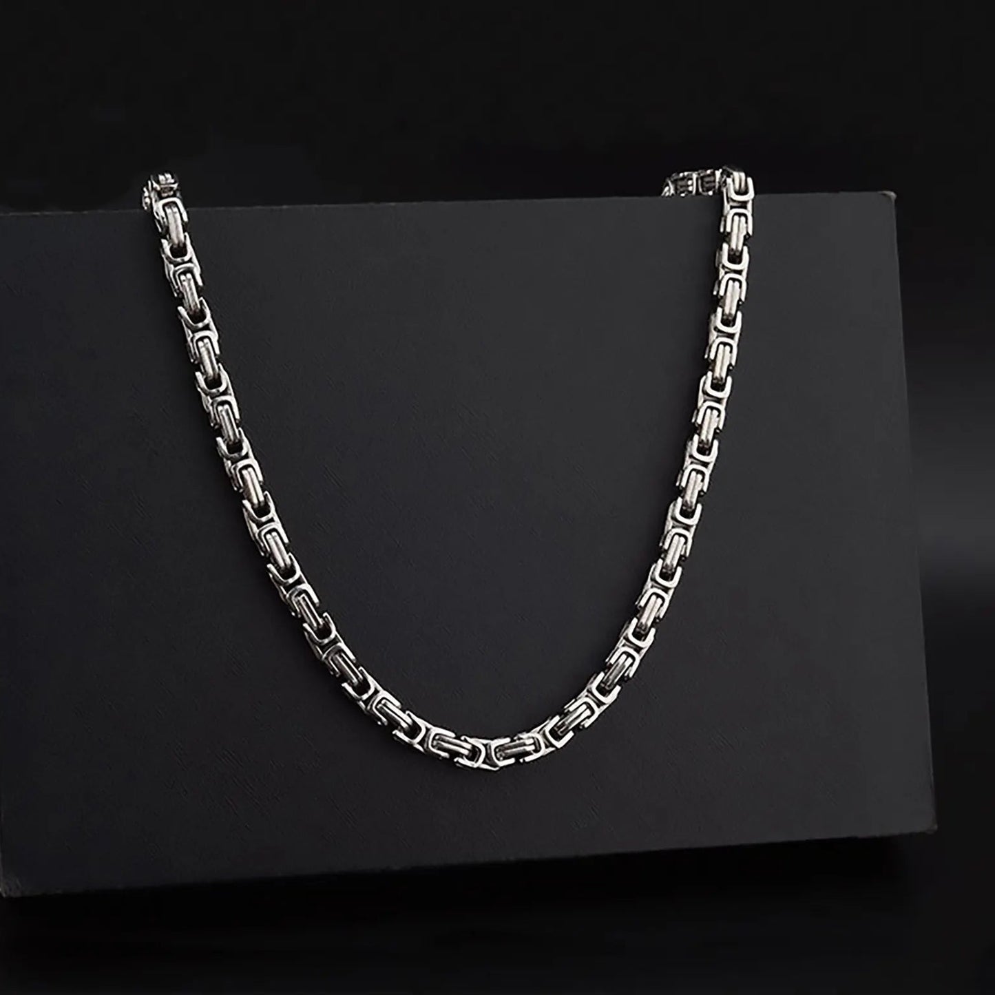 Set Collar y Brazalete GRAVITE