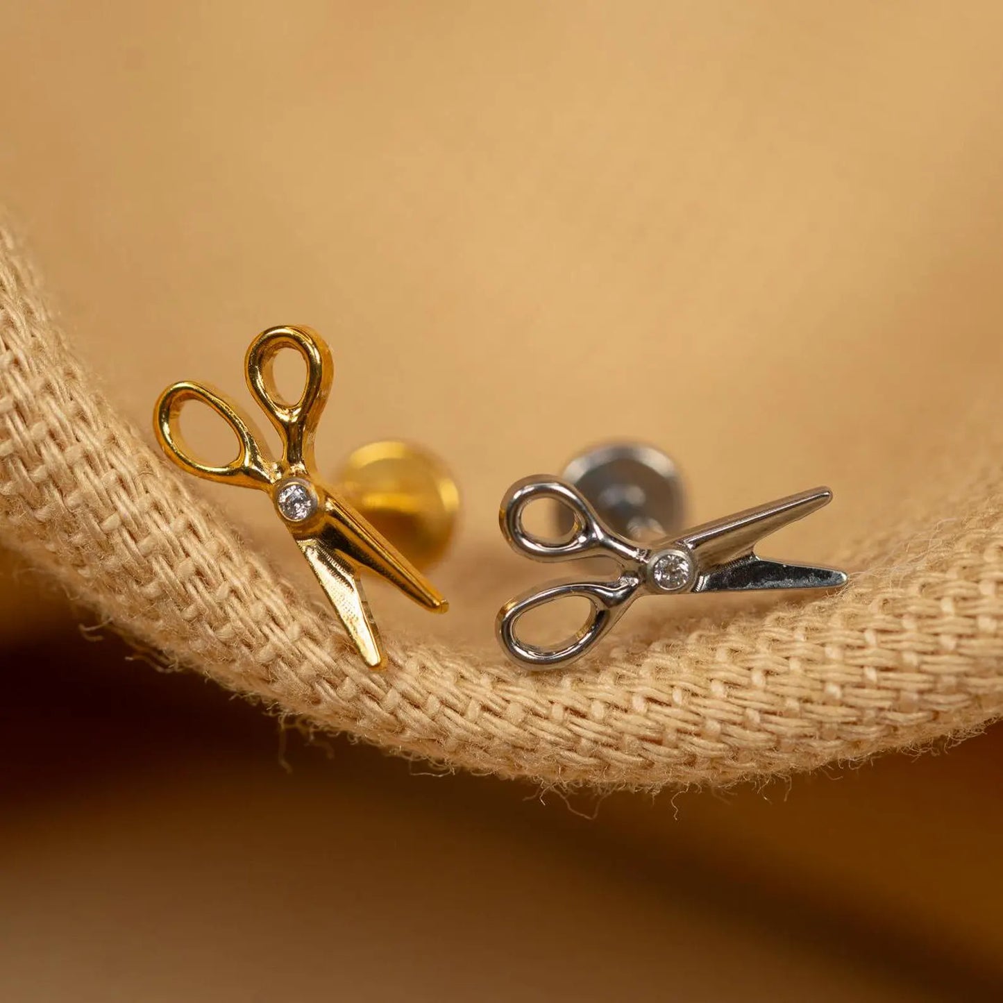 Piercing CUTTING EDGE