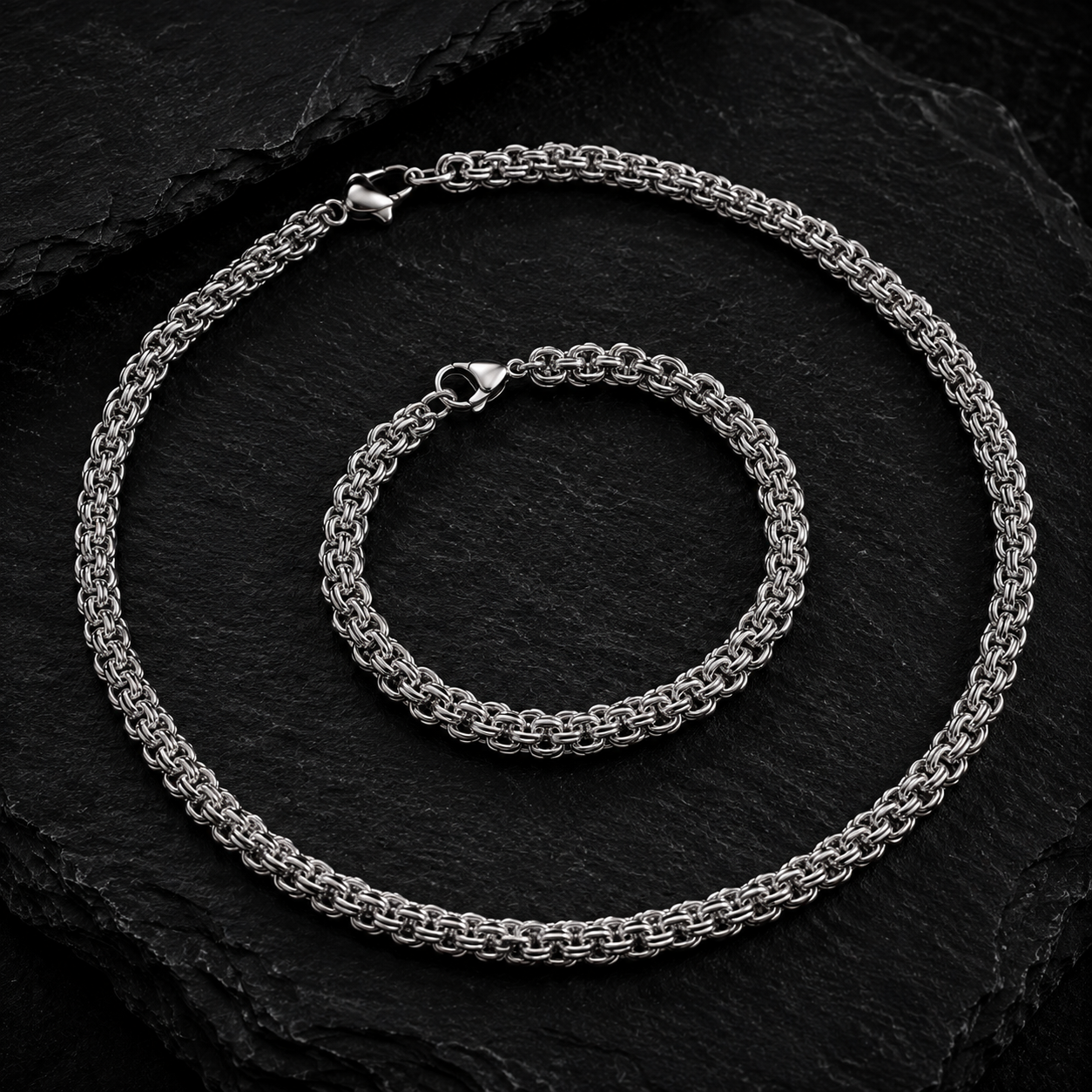 Set Collar y Brazalete THORNED LINK